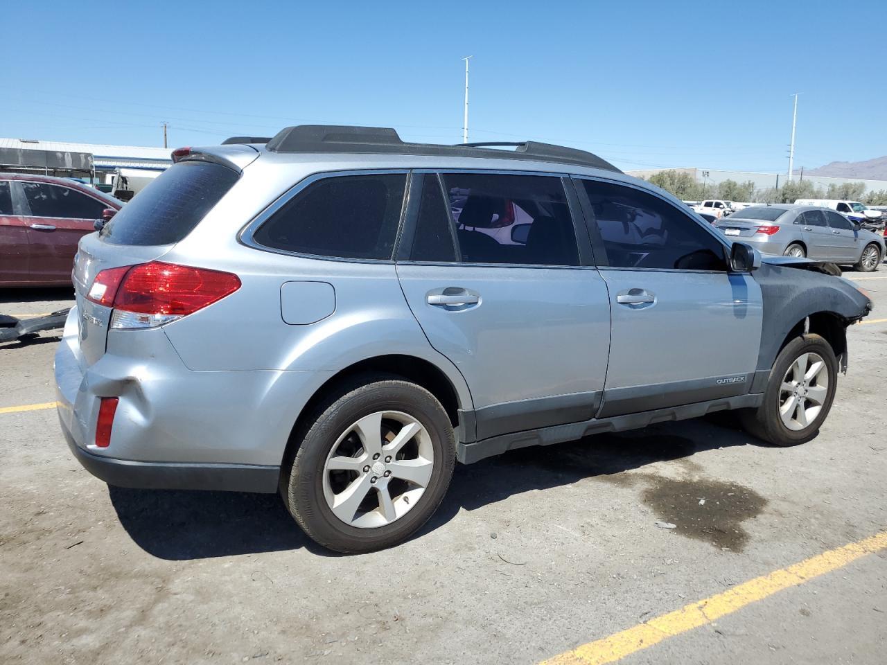 2013 Subaru Outback 2.5I - Фото 3