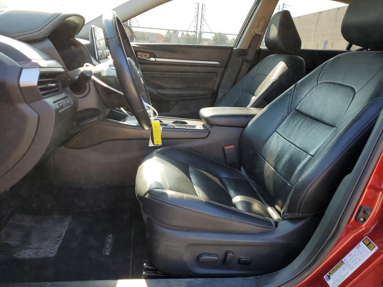 2019 Nissan Altima Platinum - Фото 7