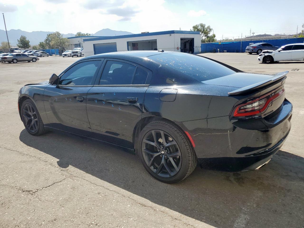 2019 Dodge Charger Sxt - Image 2
