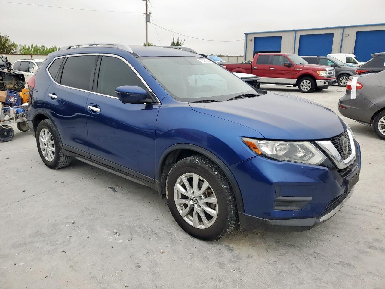 2018 Nissan Rogue S - Фото 4