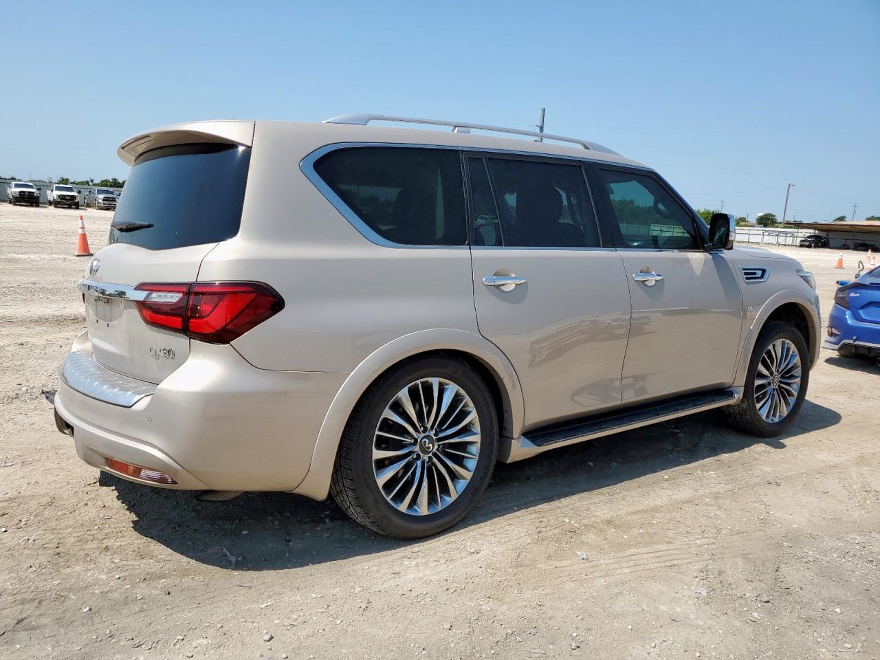 2018 Infiniti Qx80 Base - Image 3
