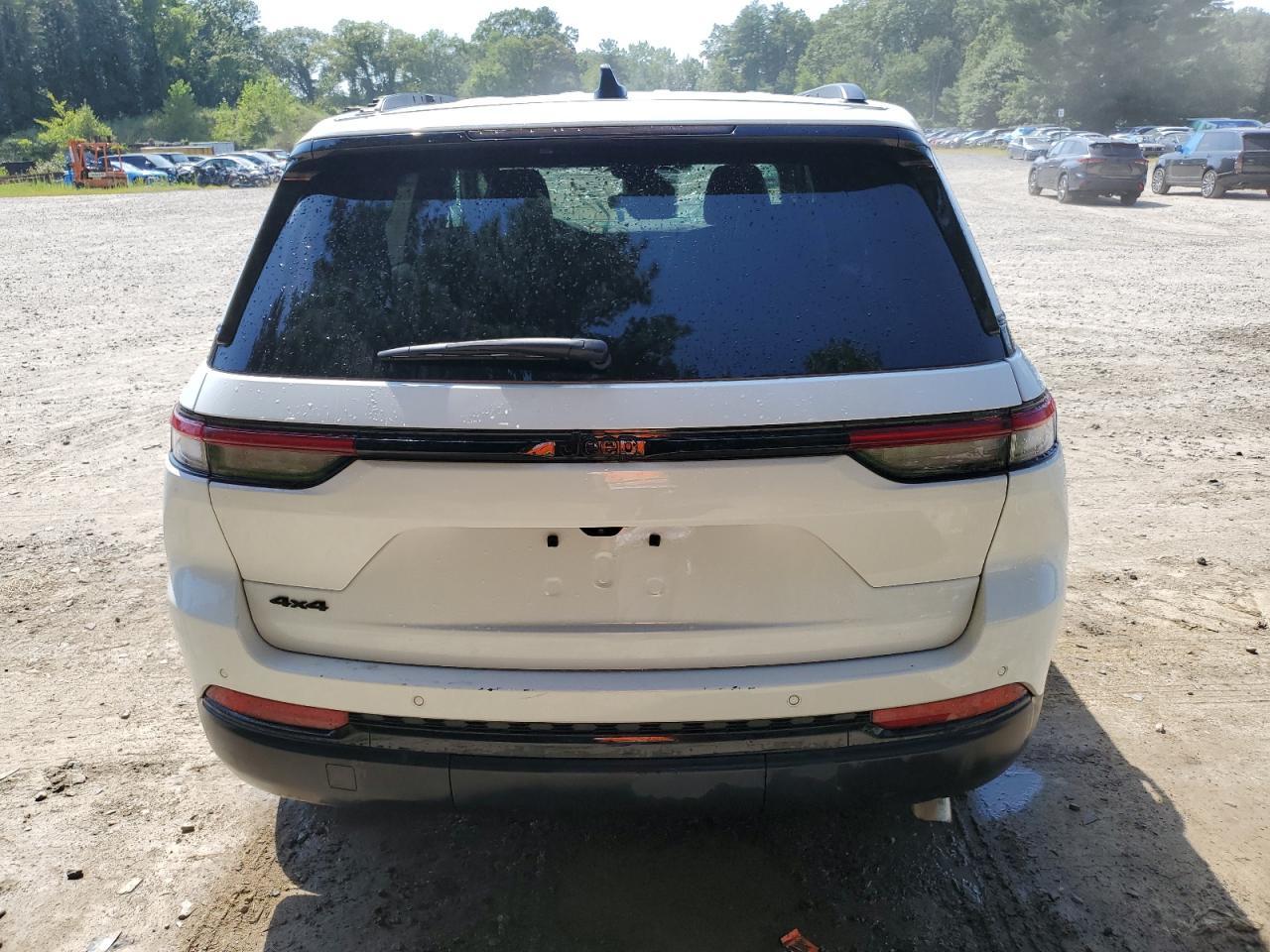 2025 Jeep Grand Cherokee Laredo - Фото 6