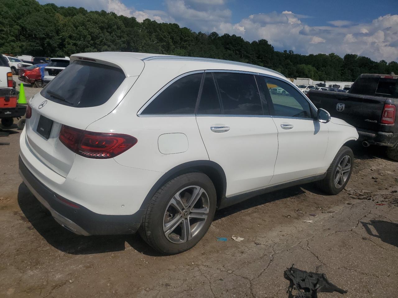 2021 Mercedes-Benz Glc 300 - Фото 3