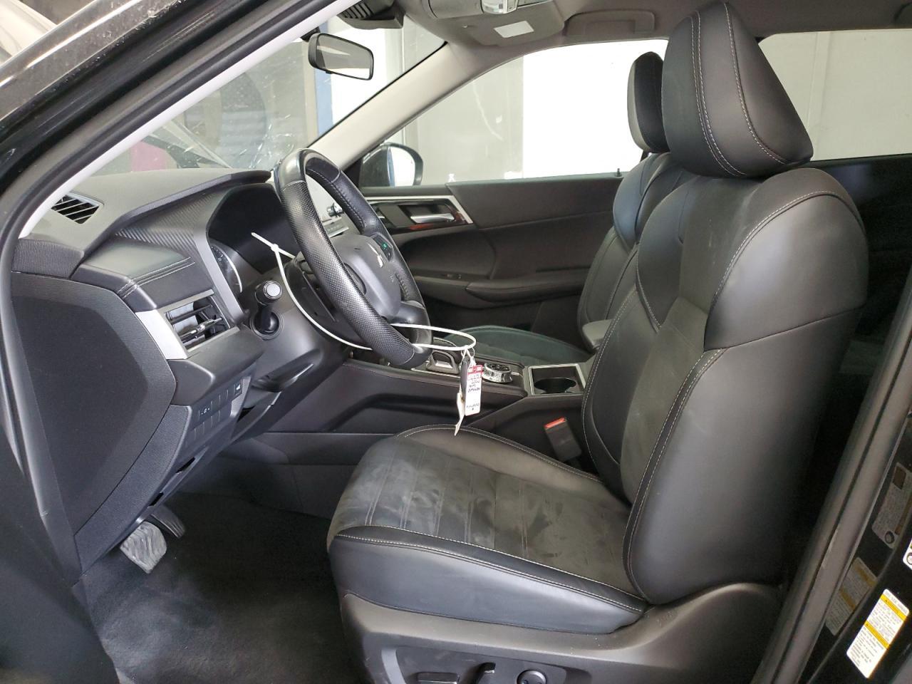 2024 Mitsubishi Outlander Se - Image 7