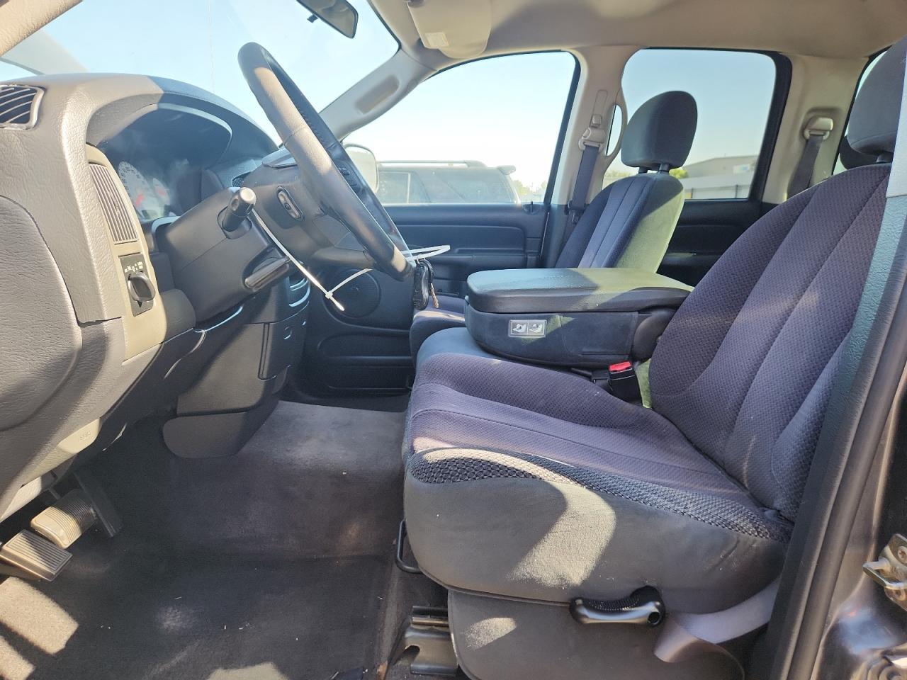 2004 Dodge Ram 1500 St - Image 7