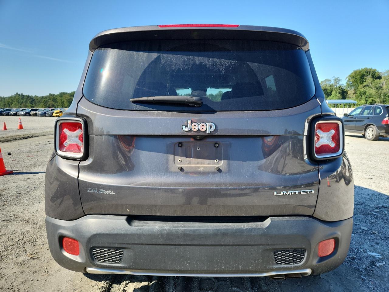 2017 Jeep Renegade Limited - Фото 6