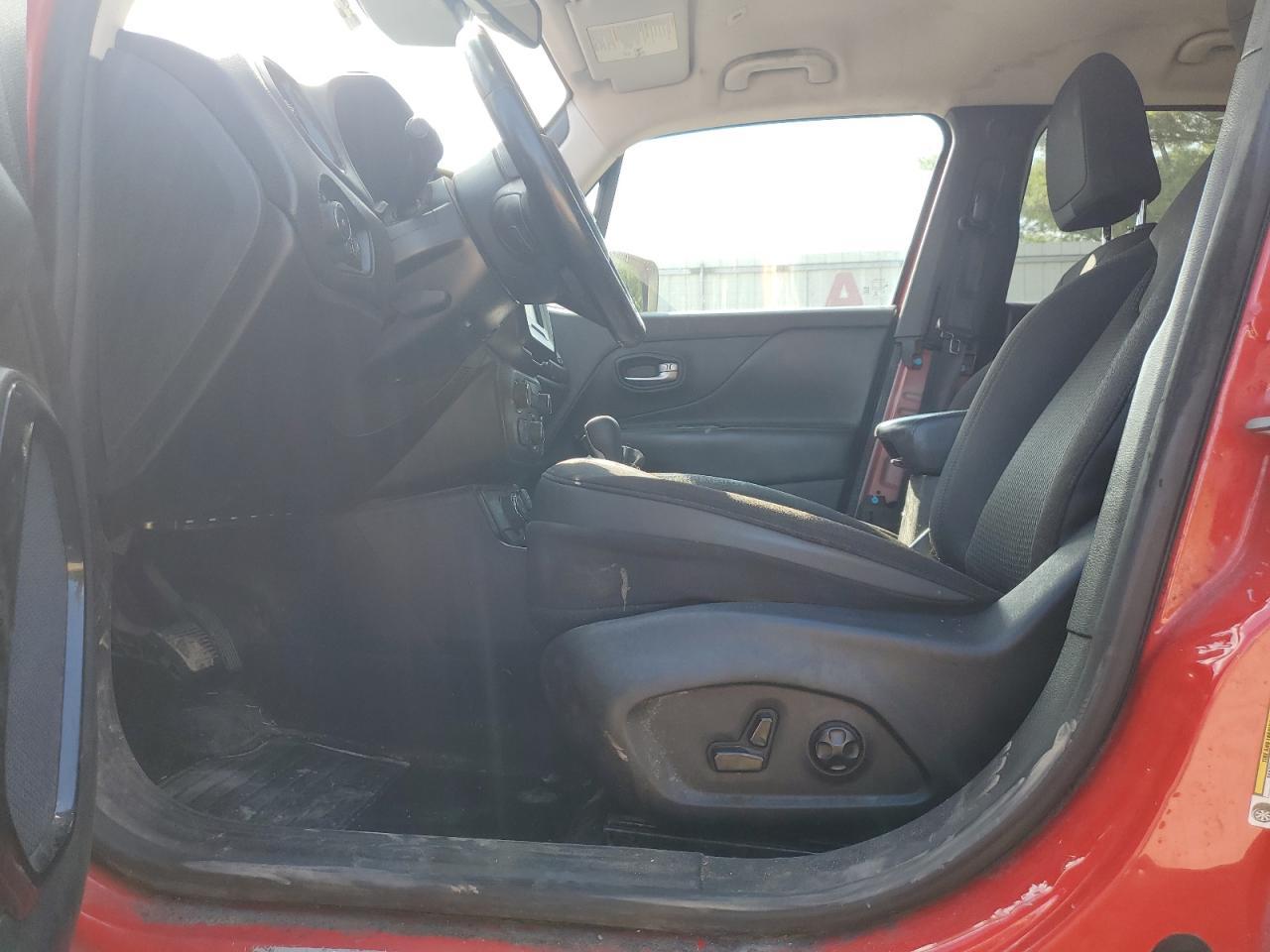 2018 Jeep Renegade Latitude - Фото 7