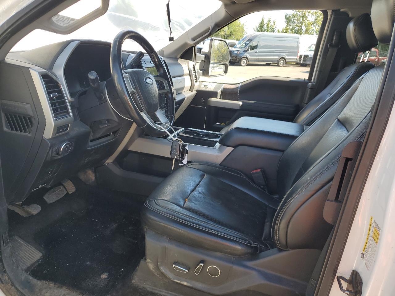 2018 Ford F350 Super Duty - Image 7