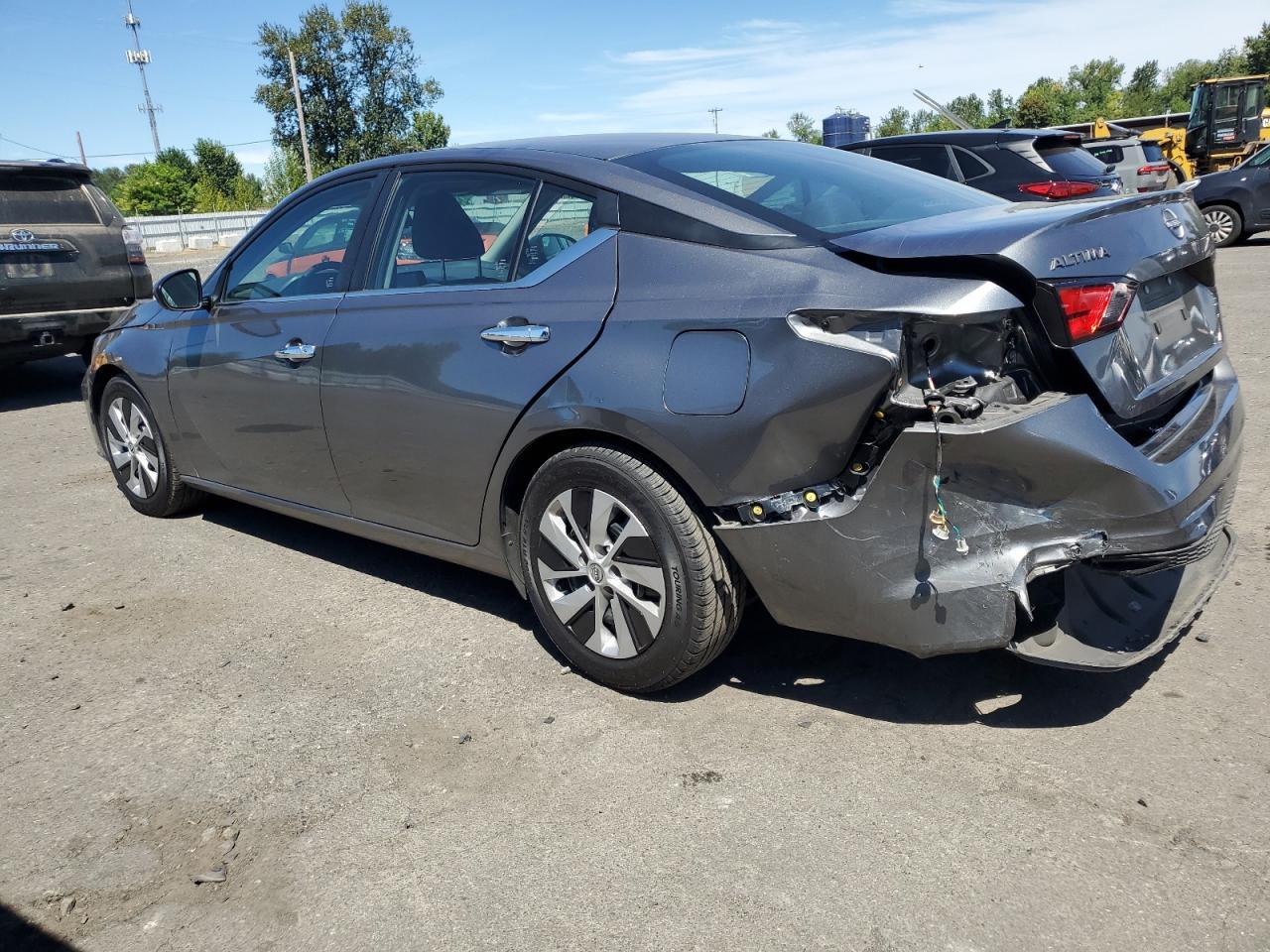 2023 Nissan Altima S - Image 2