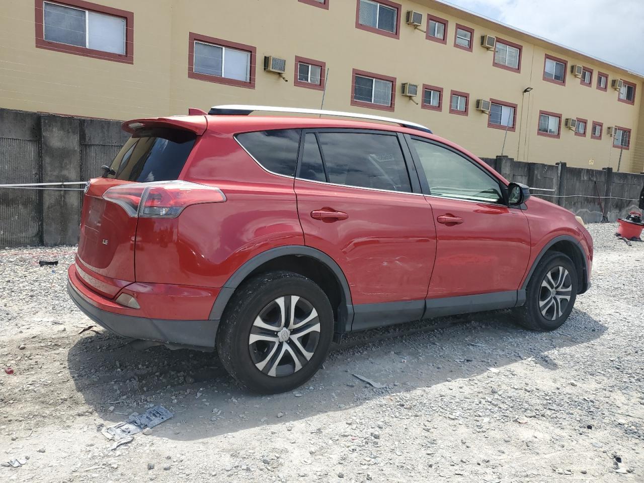 2016 Toyota Rav4 Le - Фото 3