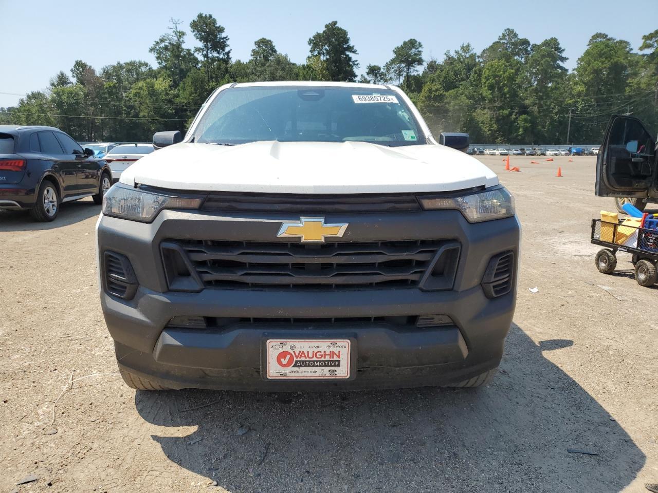 2025 Chevrolet Colorado - Image 5