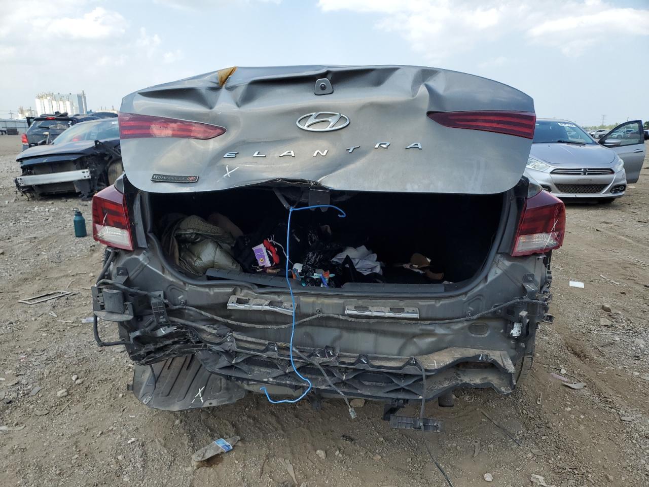 2019 Hyundai Elantra Sel - Фото 6