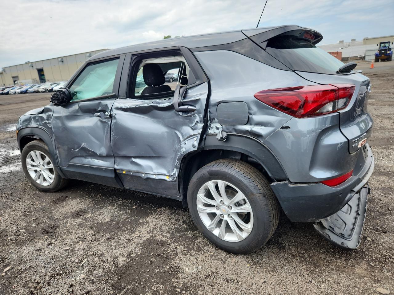 2021 Chevrolet Trailblazer Ls - Фото 2