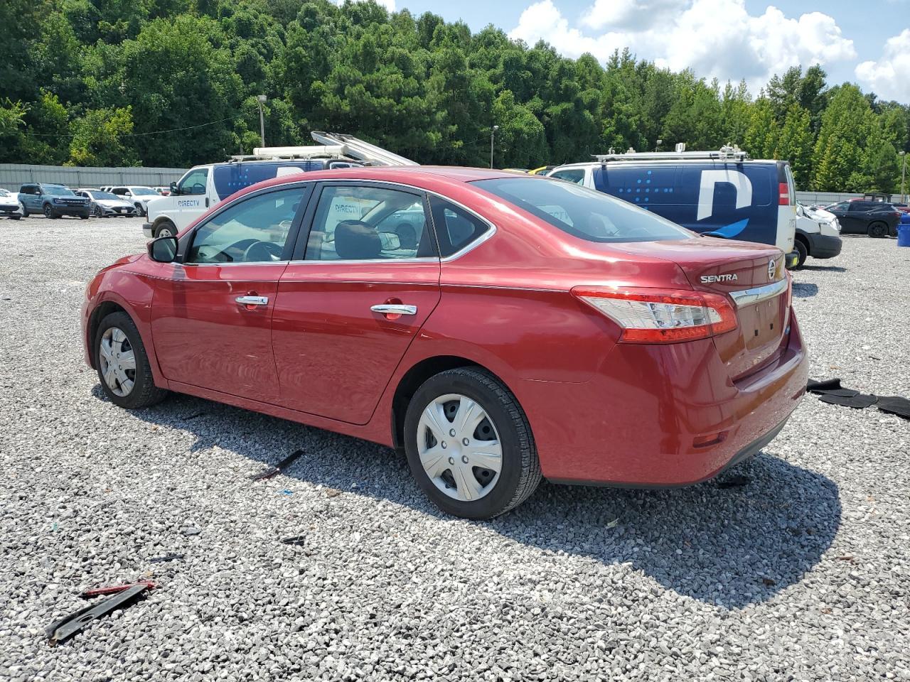 2013 Nissan Sentra S - Фото 2