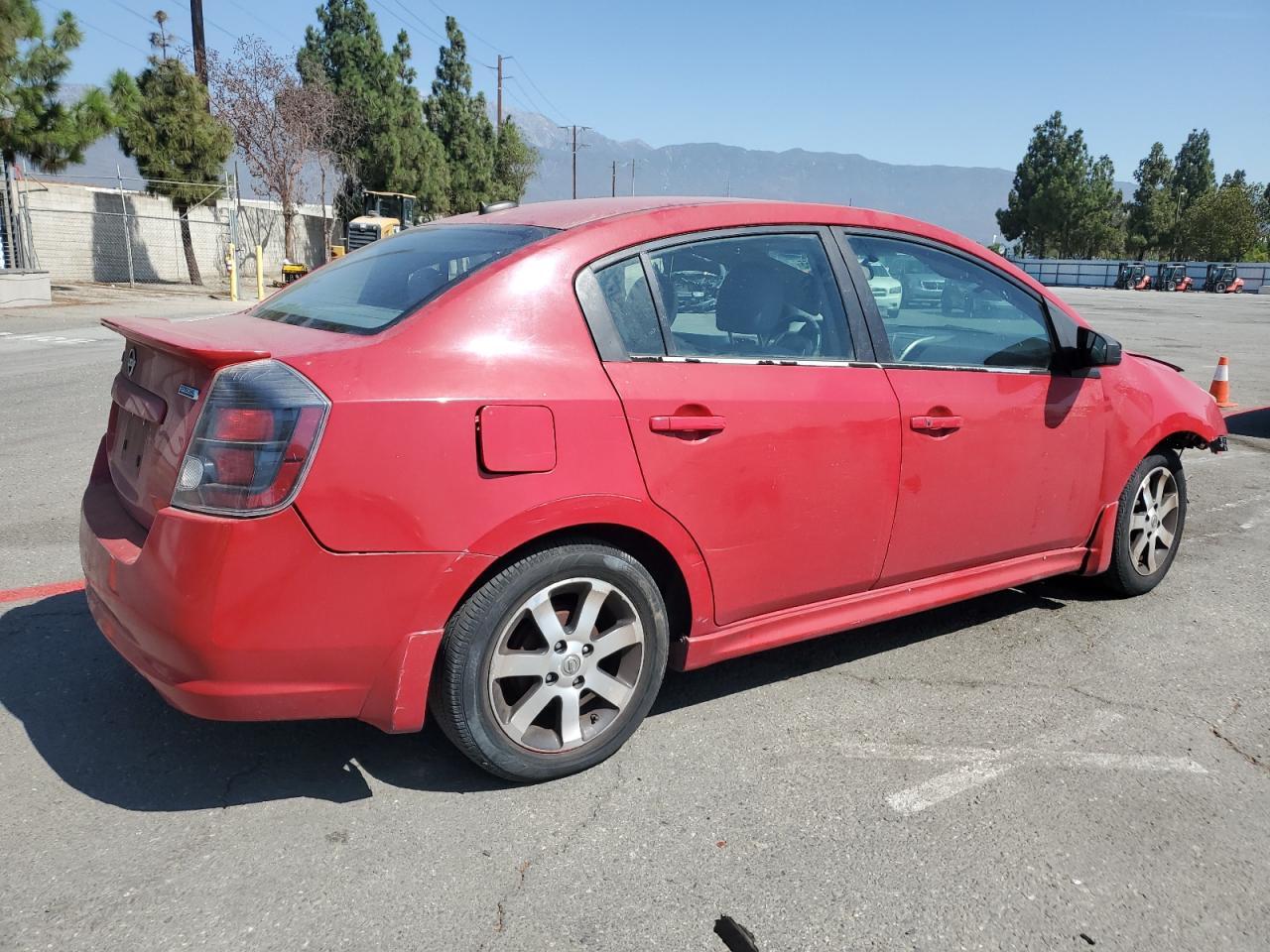 2012 Nissan Sentra 2.0 - Фото 3