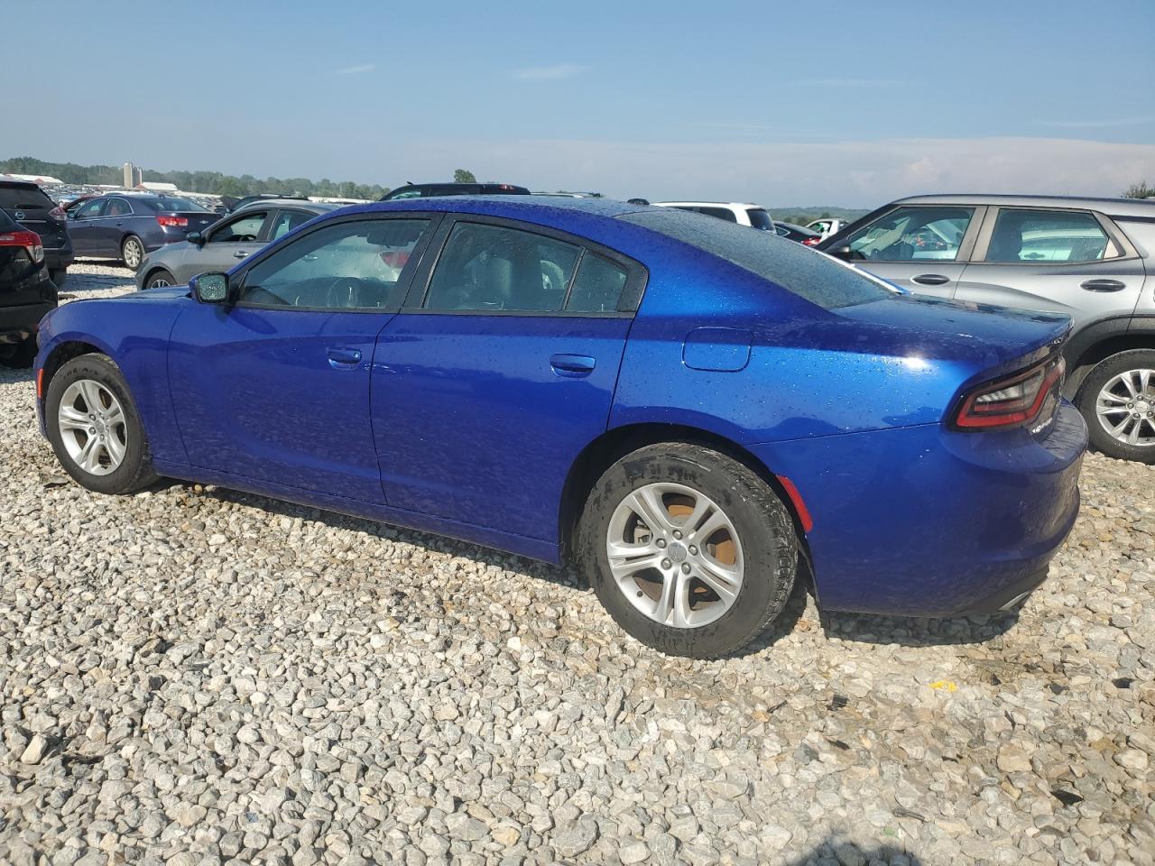 2021 Dodge Charger Sxt - Фото 2