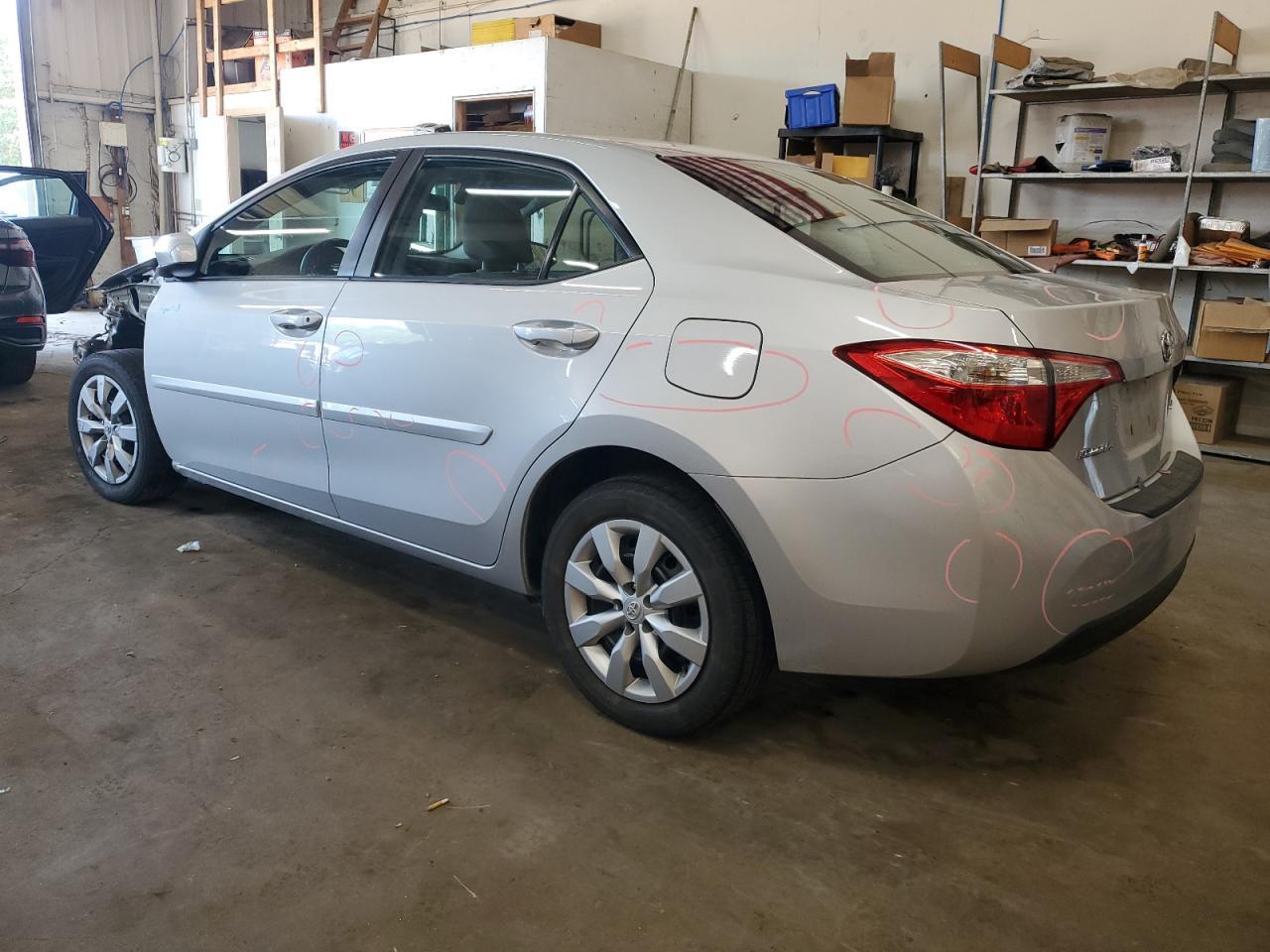 2016 Toyota Corolla L - Фото 2