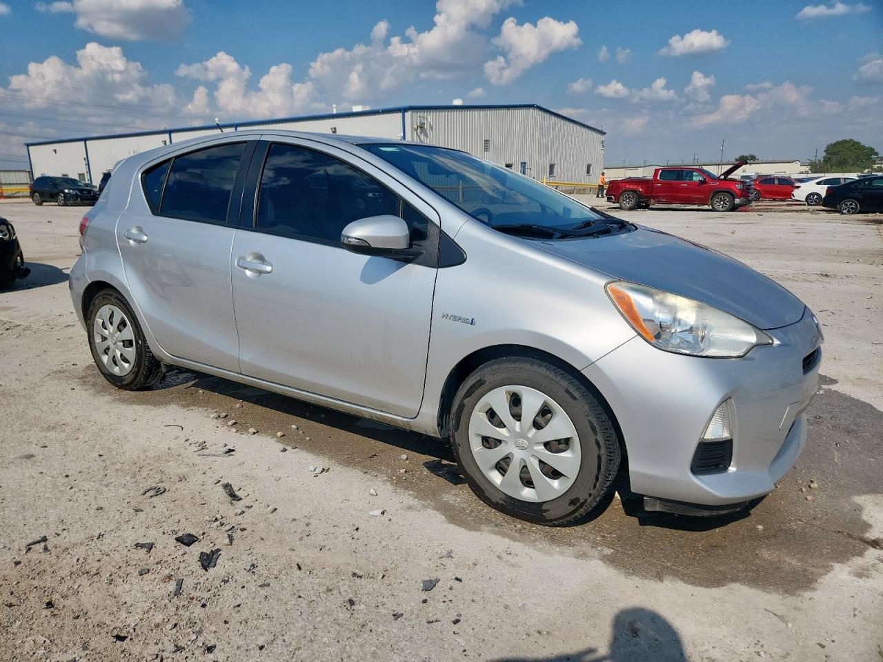 2013 Toyota Prius C - Image 4