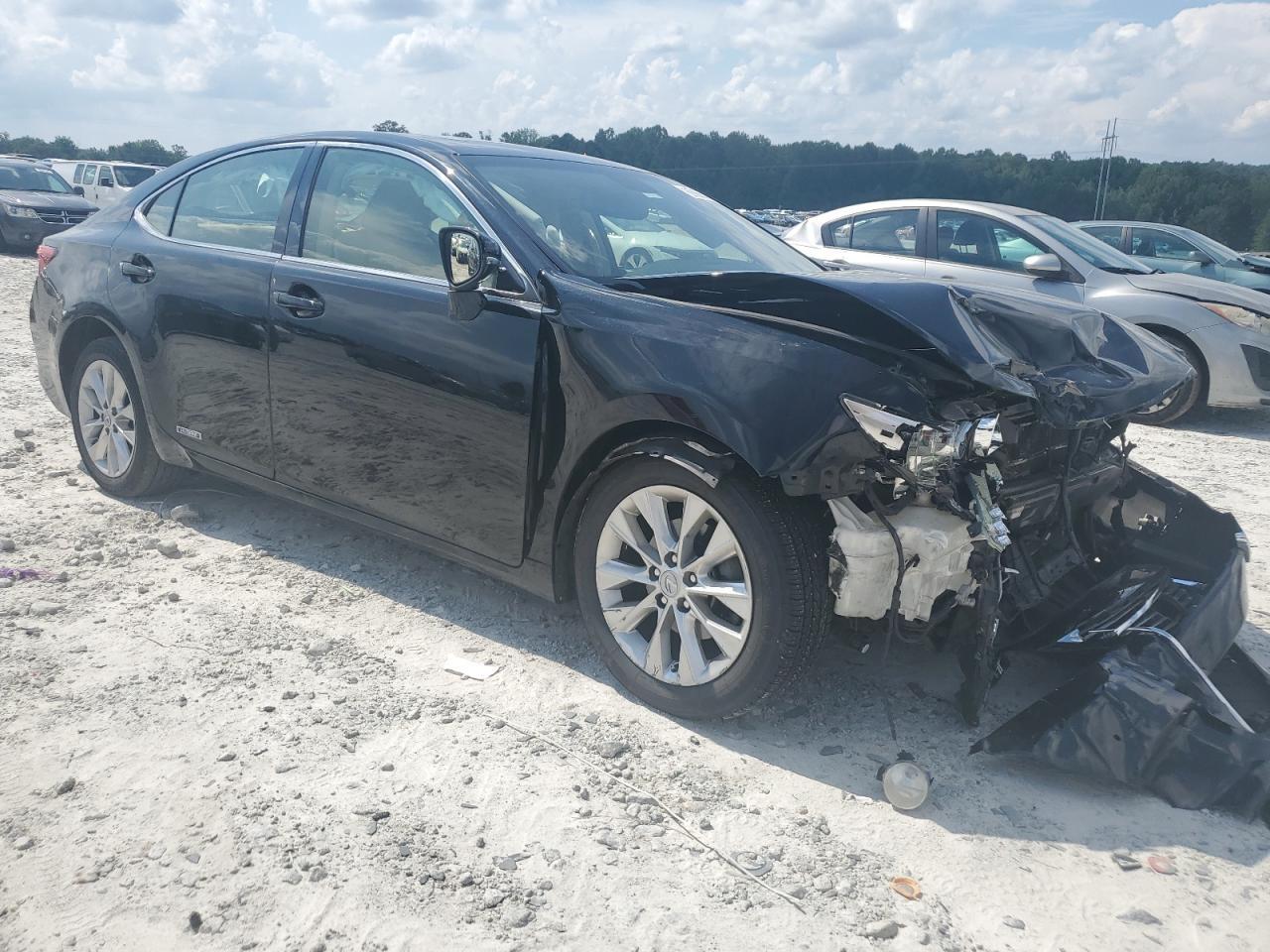 2013 Lexus Es 300H - Image 4