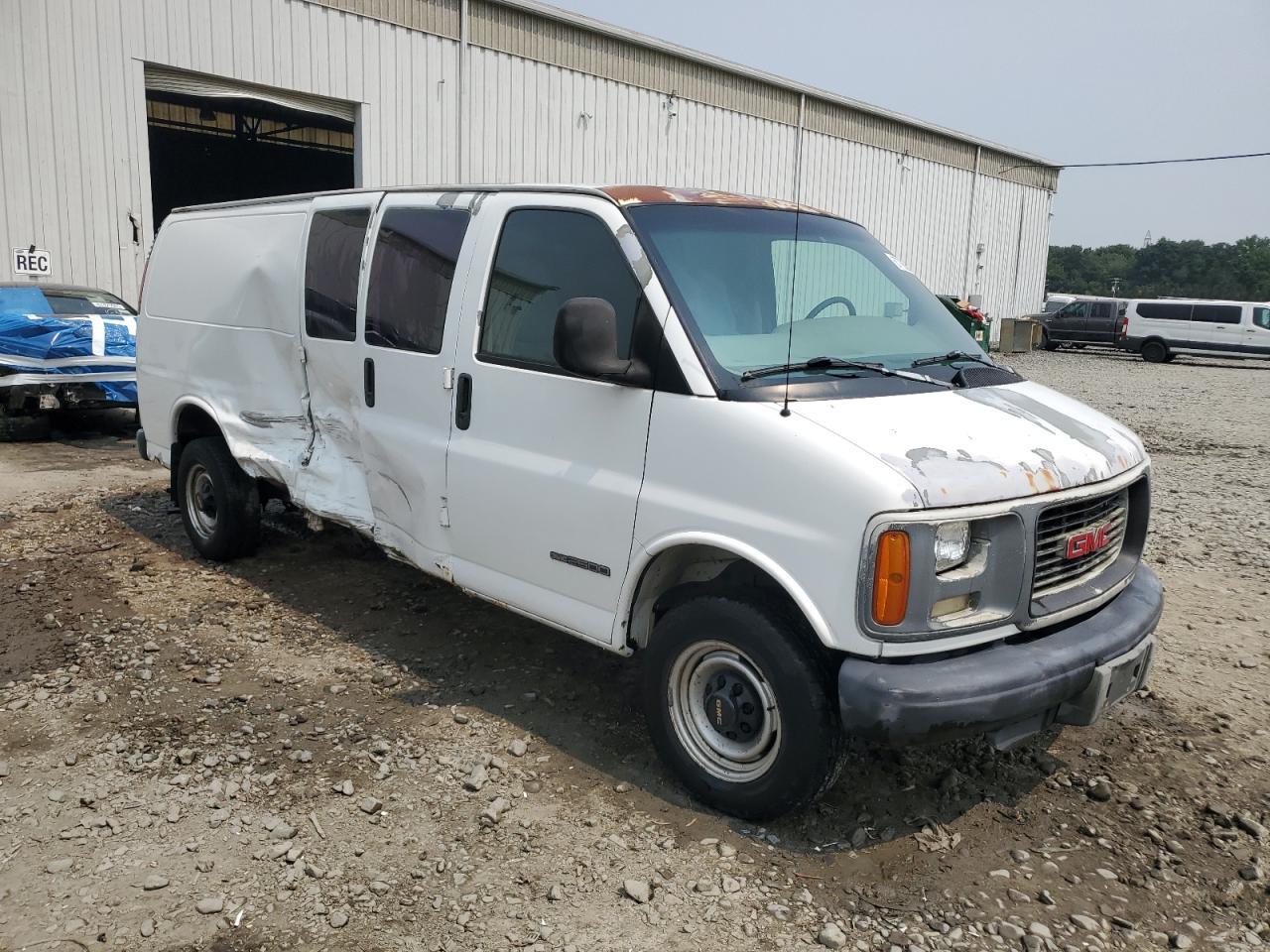 1998 GMC Savana G2500 - Image 4