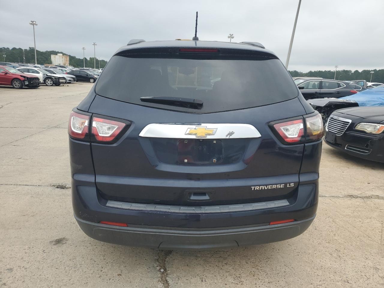 2015 Chevrolet Traverse Ls - Фото 6