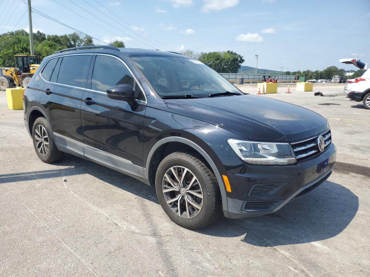 2020 Volkswagen Tiguan Se - Фото 4