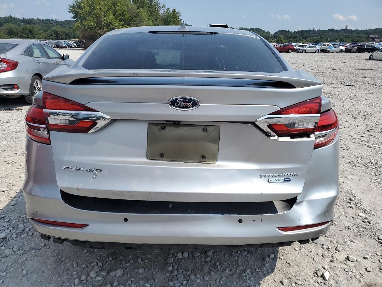 2020 Ford Fusion Titanium - Image 6