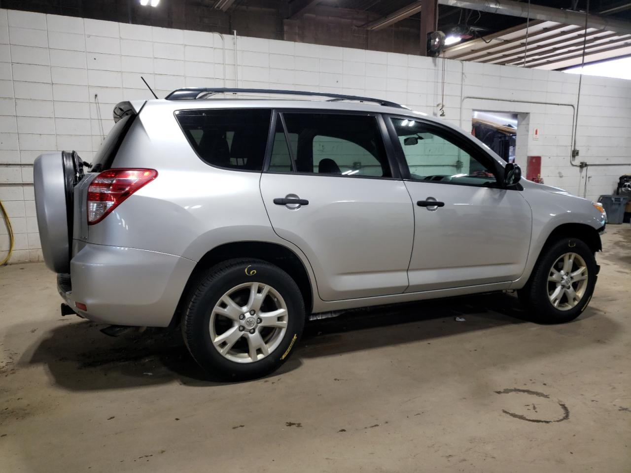 2012 Toyota Rav4 - Фото 3