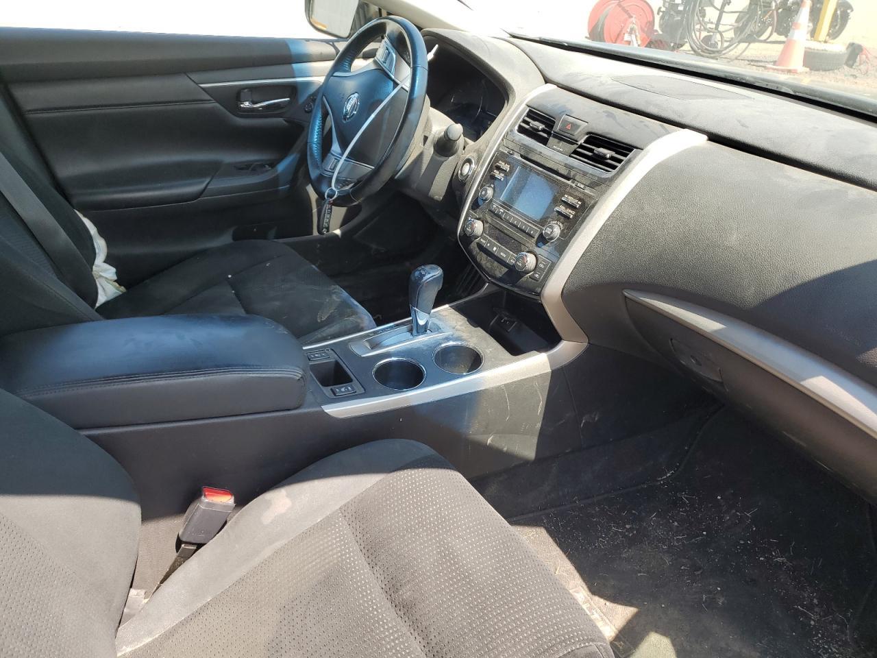 2015 Nissan Altima 2.5 - Фото 7