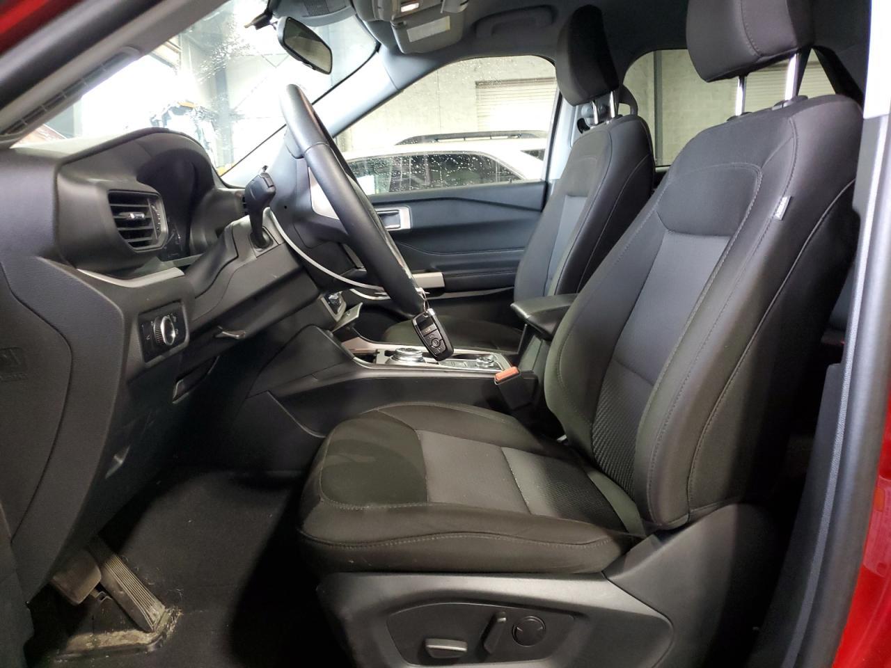 2023 Ford Explorer Xlt - Image 7