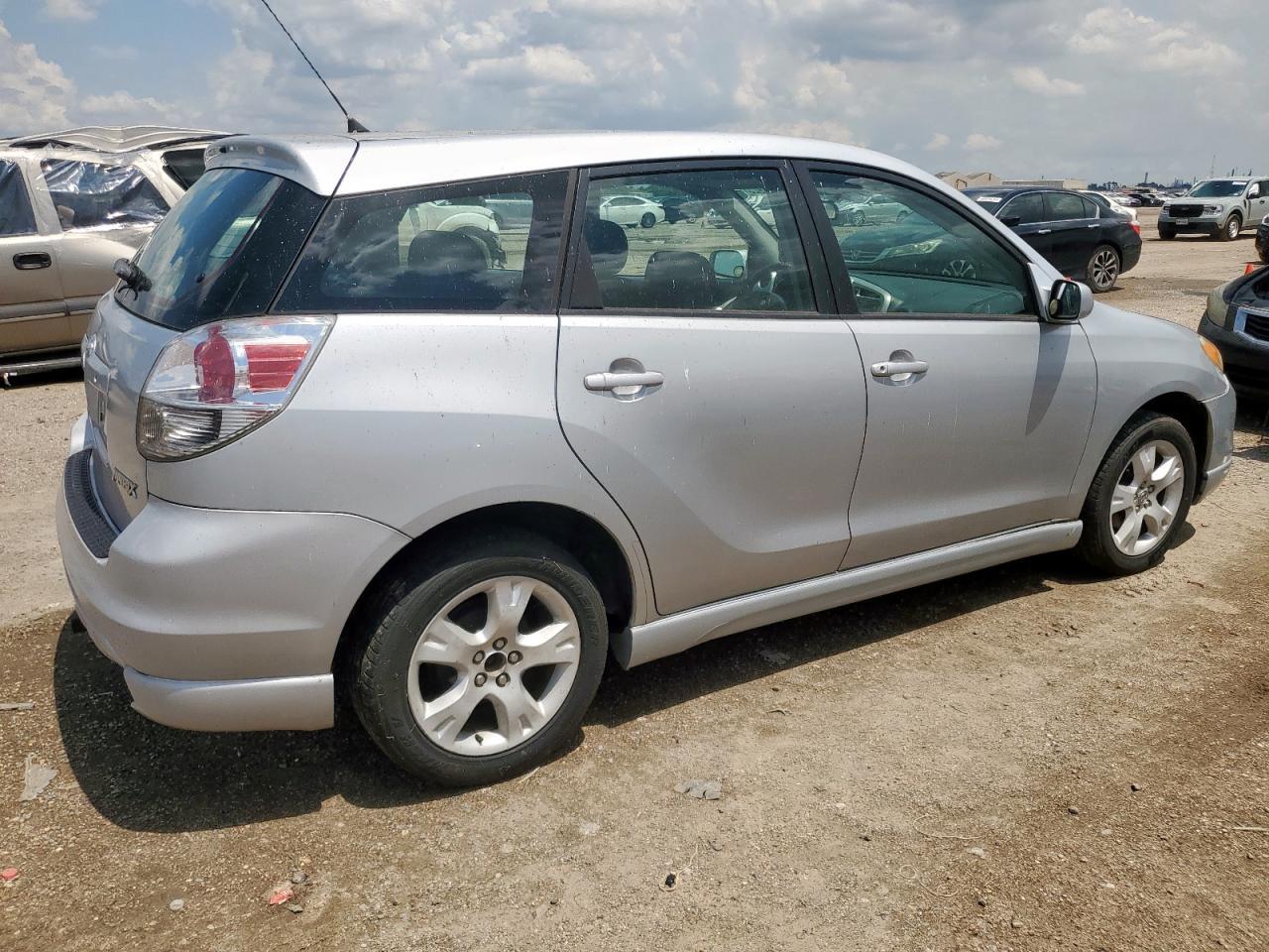 2006 Toyota Corolla Matrix Base - Фото 3