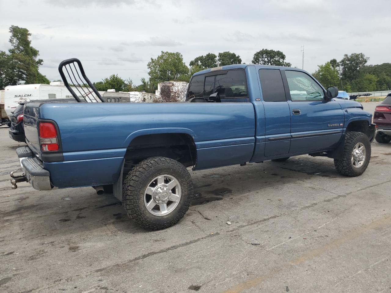 2002 Dodge Ram 2500 - Фото 3