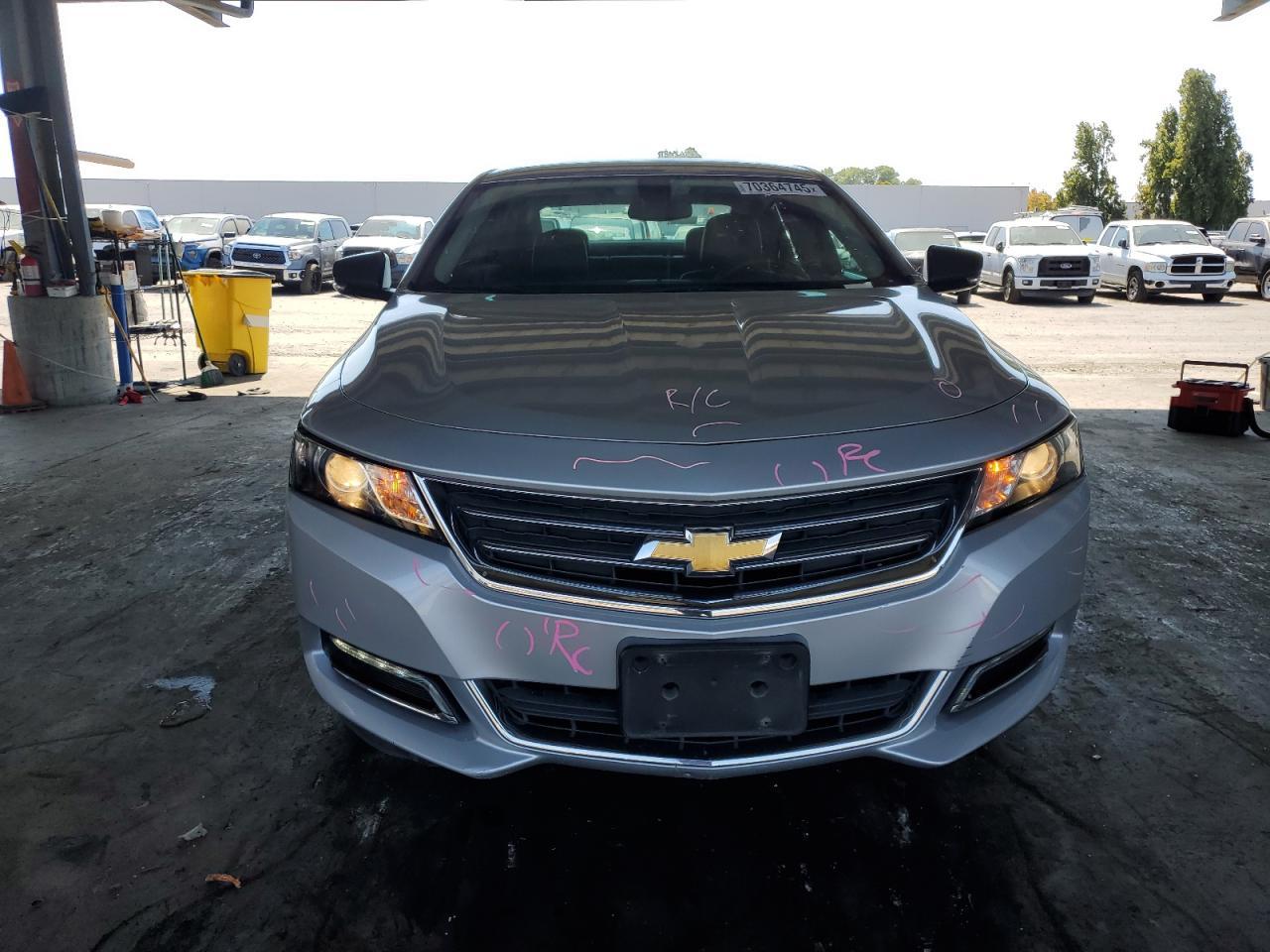 2019 Chevrolet Impala Lt - Фото 5