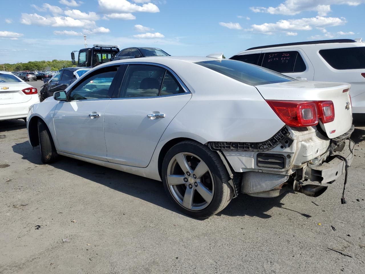 2015 Chevrolet Malibu Ltz - Фото 2