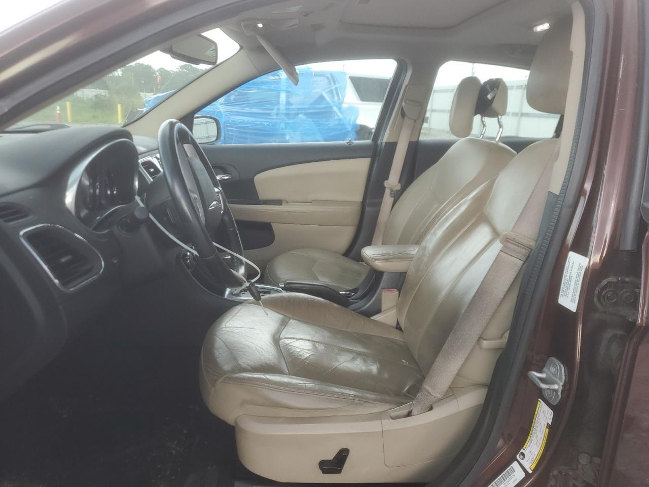 2013 Chrysler 200 Limited - Фото 7