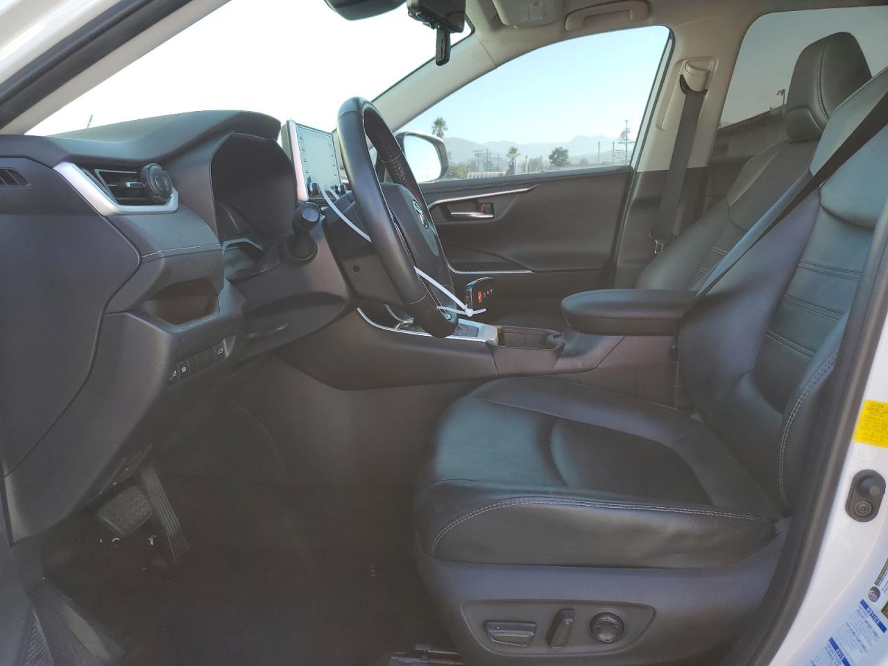 2019 Toyota Rav4 Limited - Фото 7