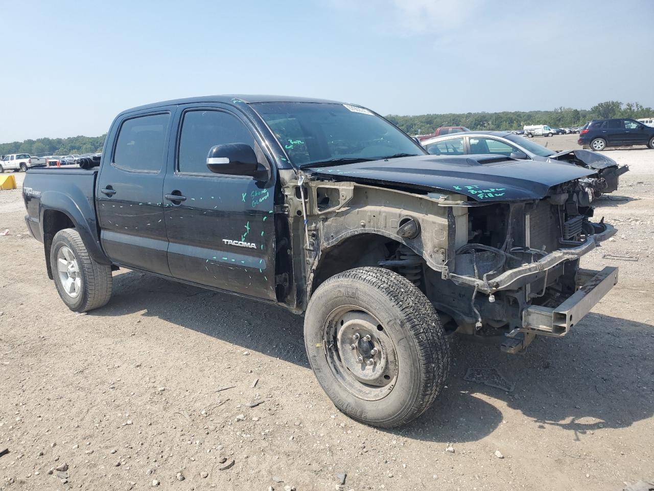2015 Toyota Tacoma Double Cab - Image 4