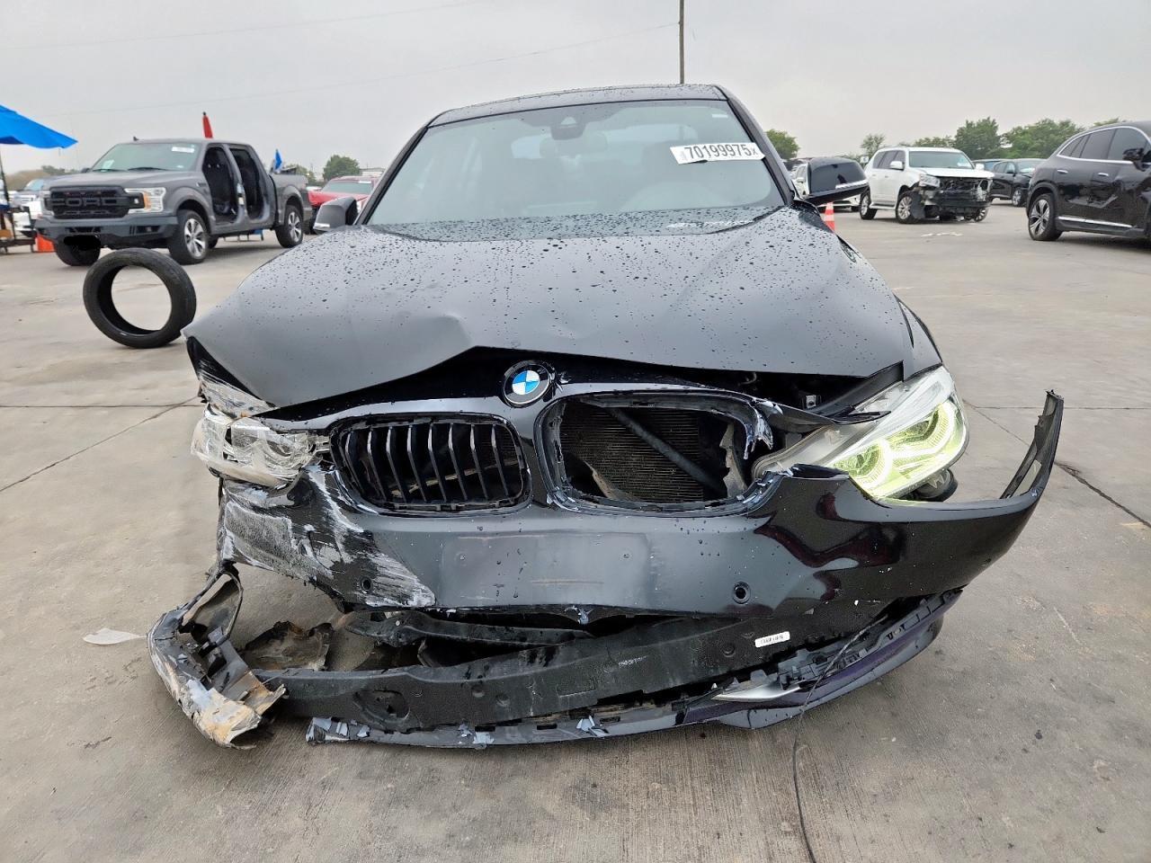 2017 BMW 330 Xi - Фото 5