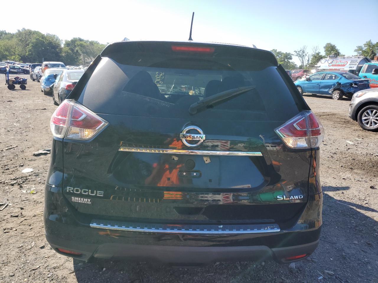 2015 Nissan Rogue S - Фото 6