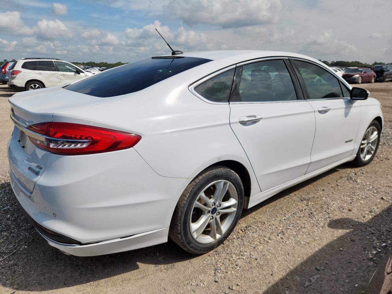 2018 Ford Fusion Se Hybrid - Фото 3