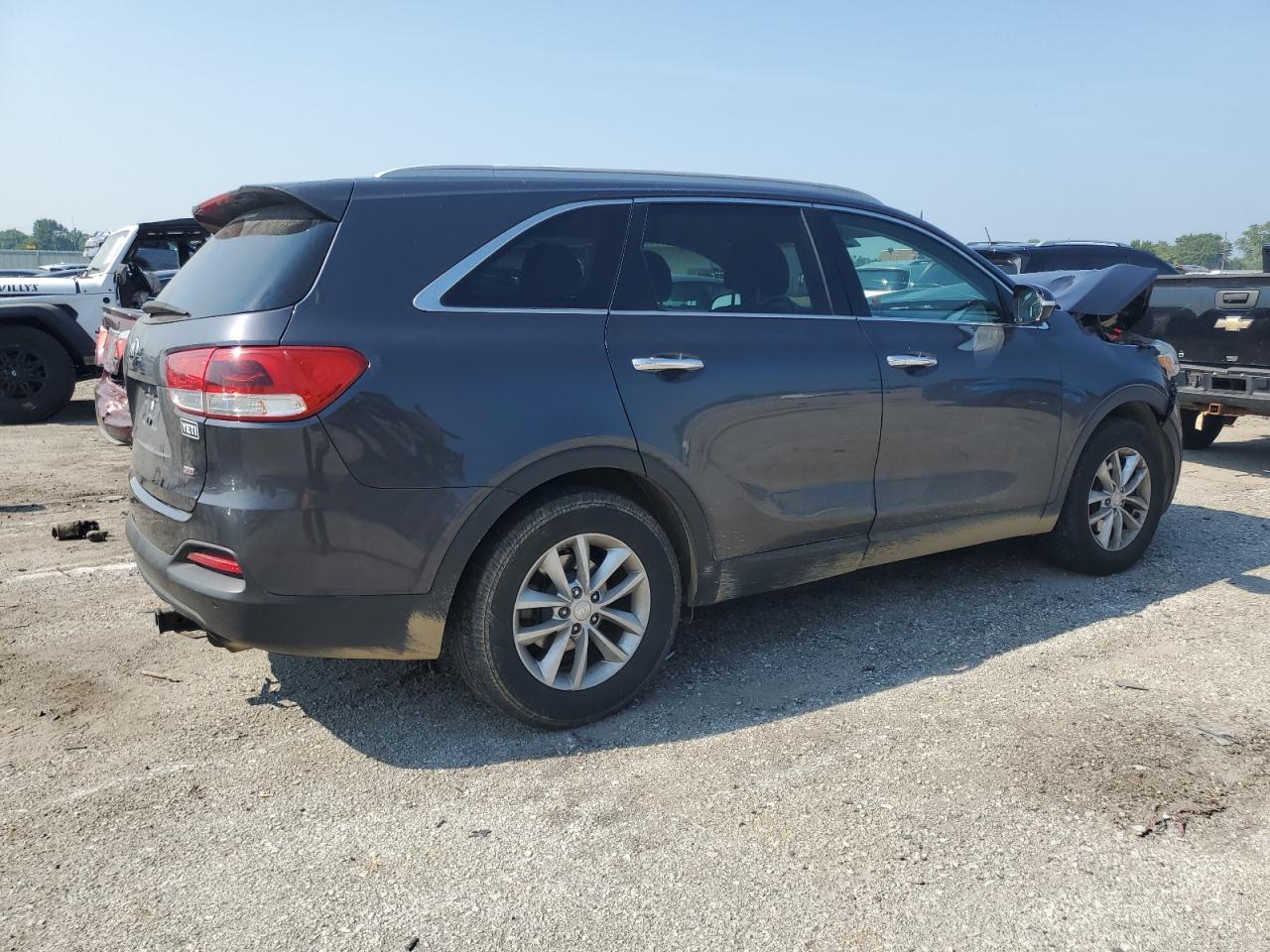 2017 Kia Sorento Lx - Image 3