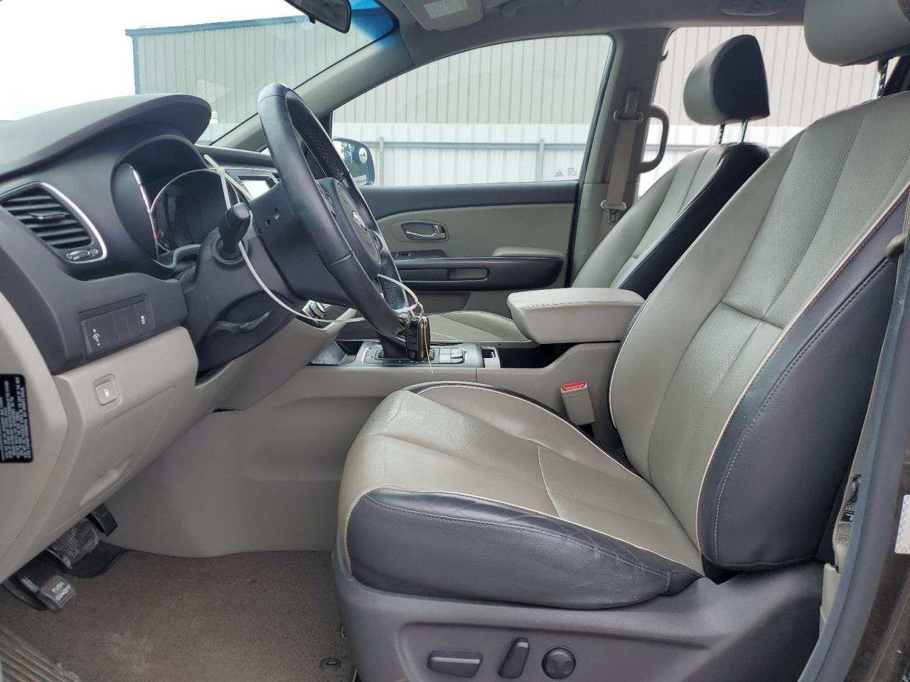 2017 Kia Sedona Lx - Фото 7