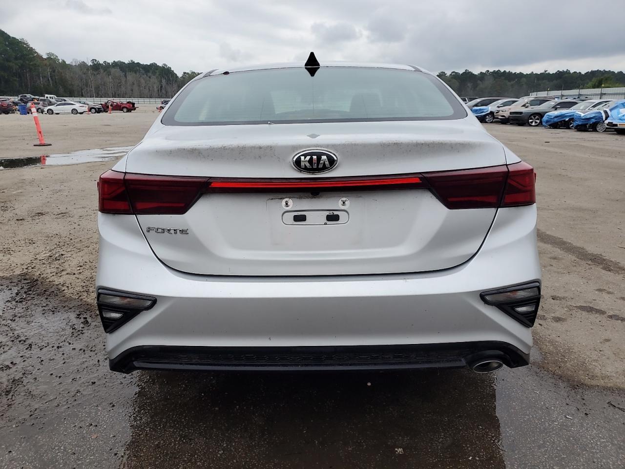 2021 Kia Forte Fe - Фото 6