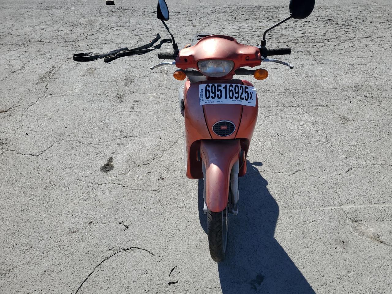 2001 Aprilia Scarabeo 50 - Фото 2