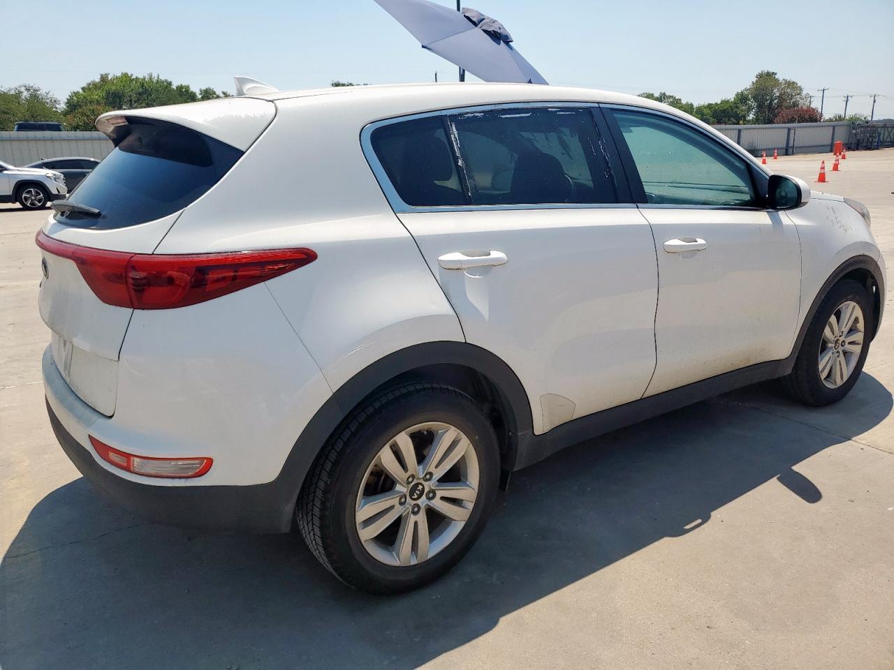 2017 Kia Sportage Lx - Image 3