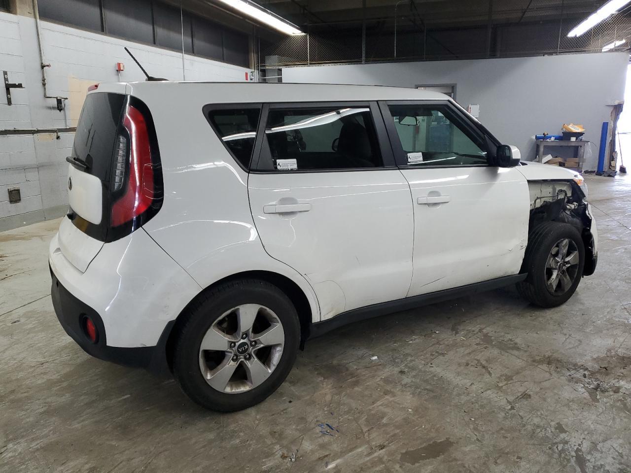 2017 Kia Soul - Фото 3