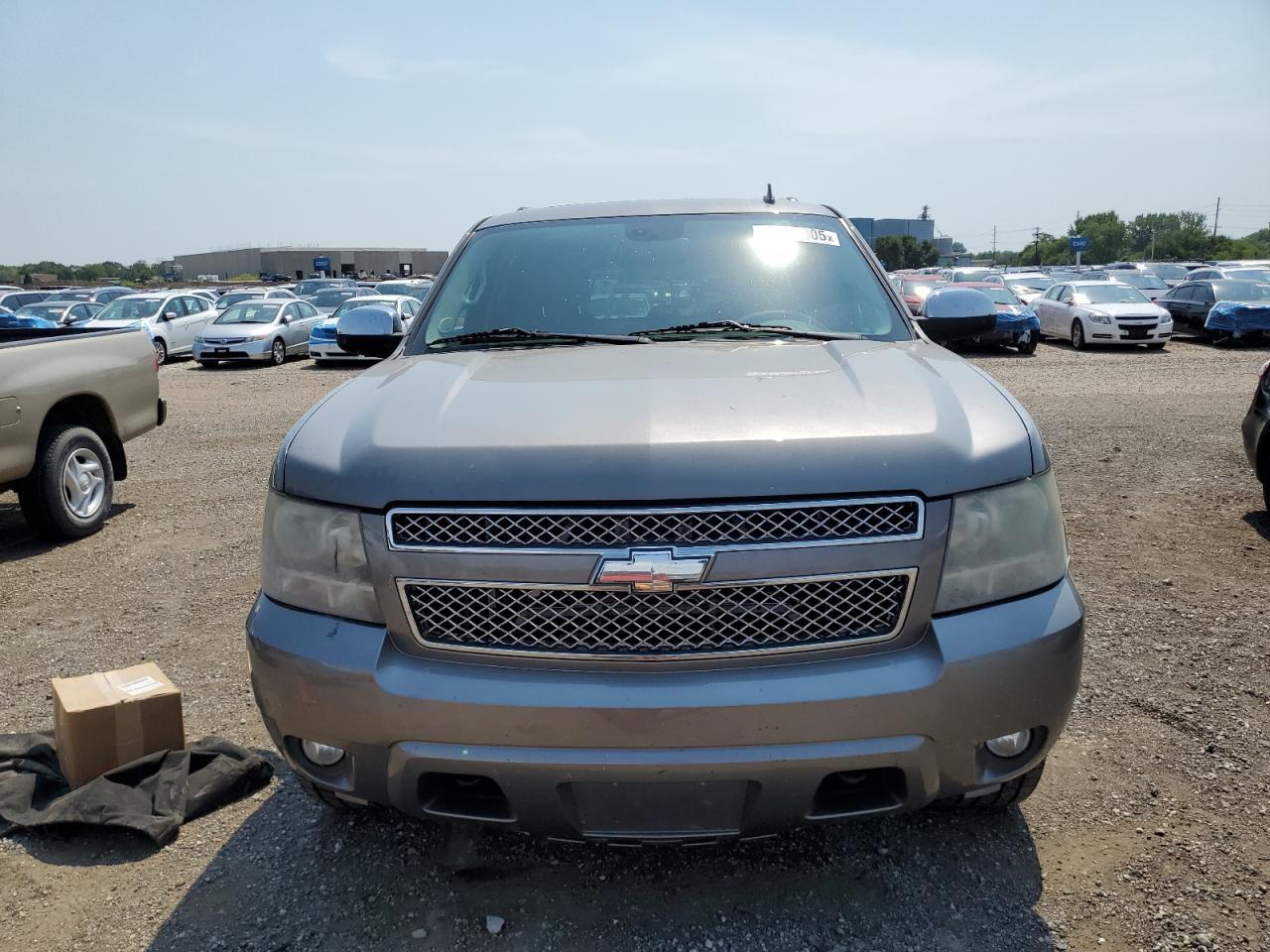 2008 Chevrolet Suburban K1500 Ls - Image 5