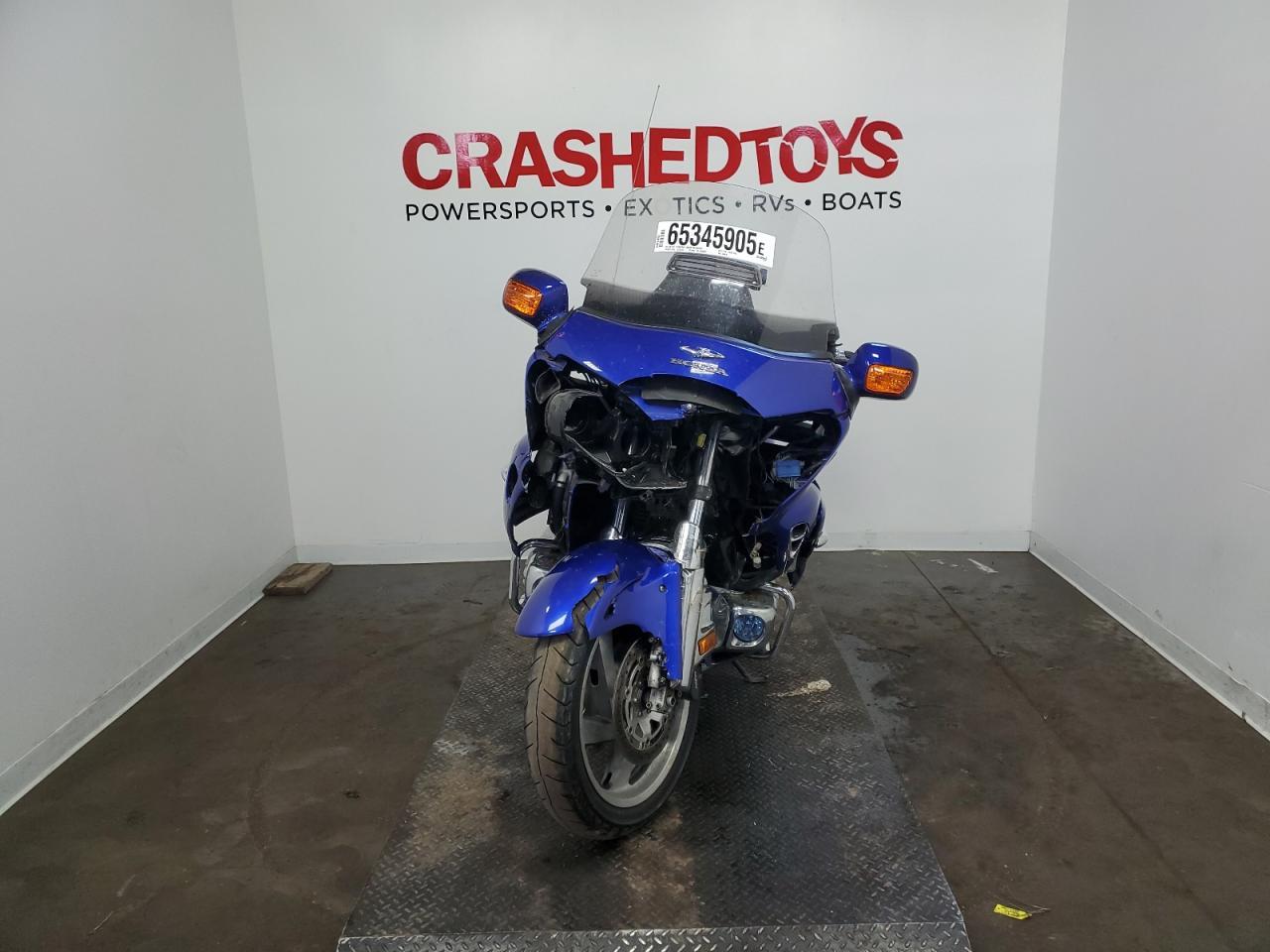 2005 Honda Gl1800 - Image 2
