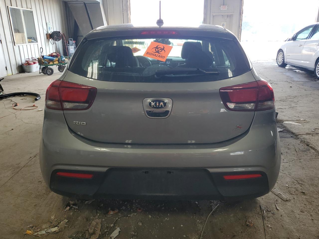 2021 Kia Rio S - Image 6