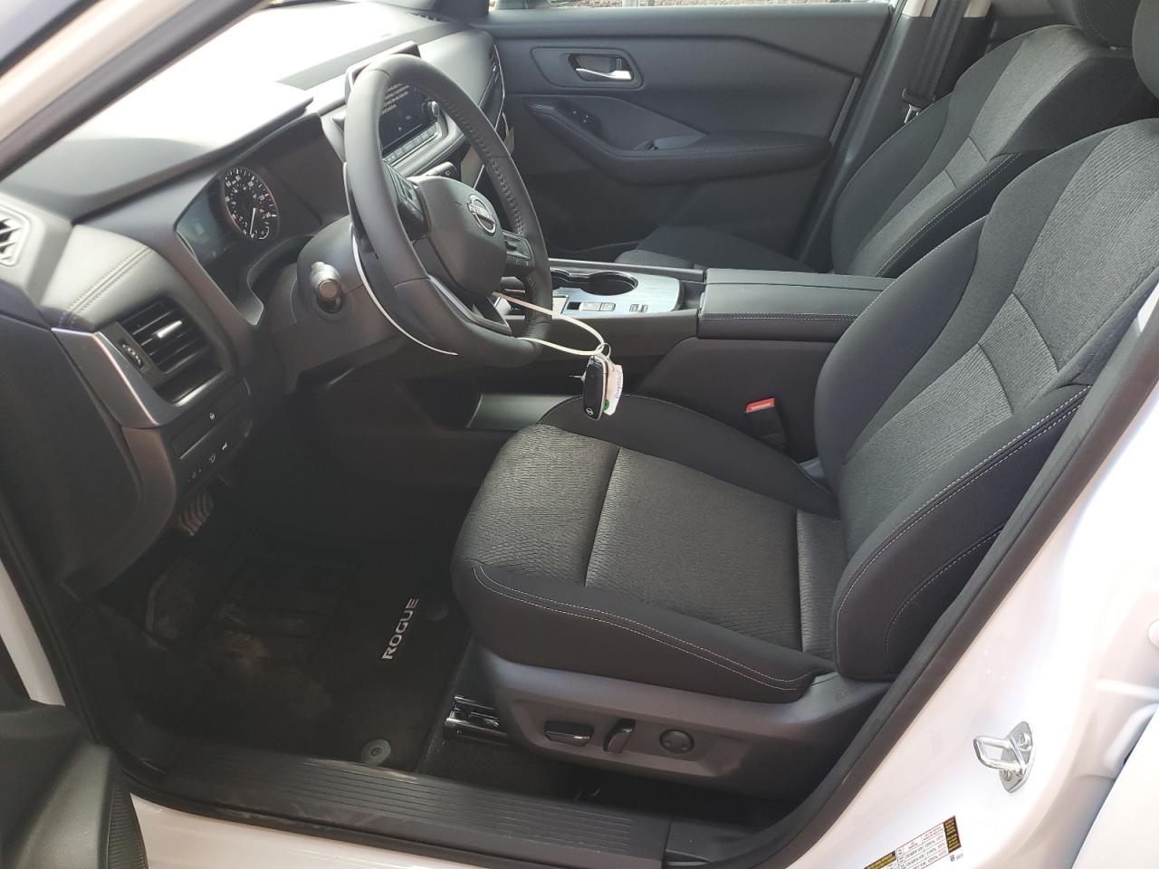 2025 Nissan Rouge - Фото 7